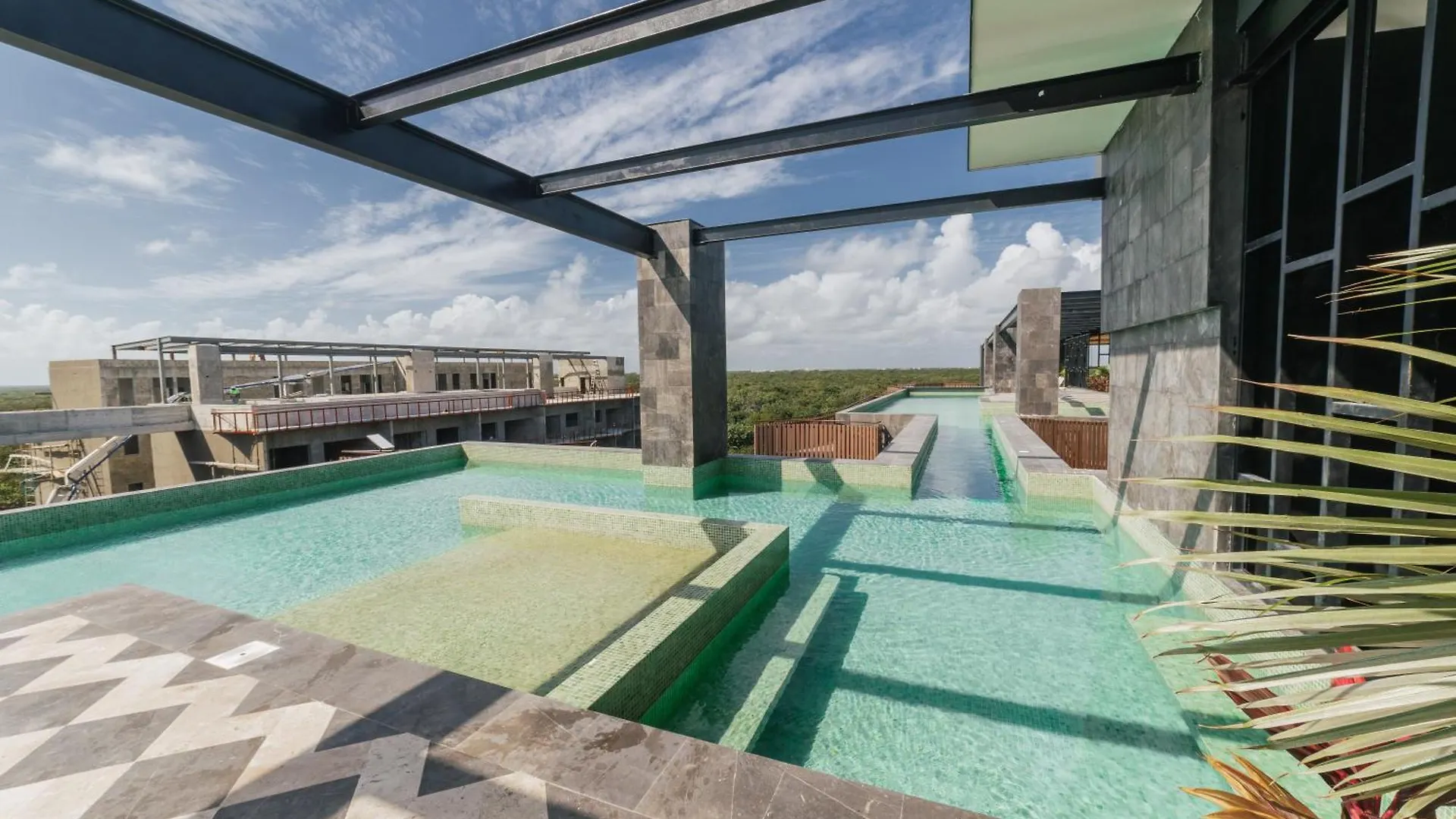 Studio/Hotel Zone/Infinity Pool/Amira-203B By Sandy Powerpul Tulum