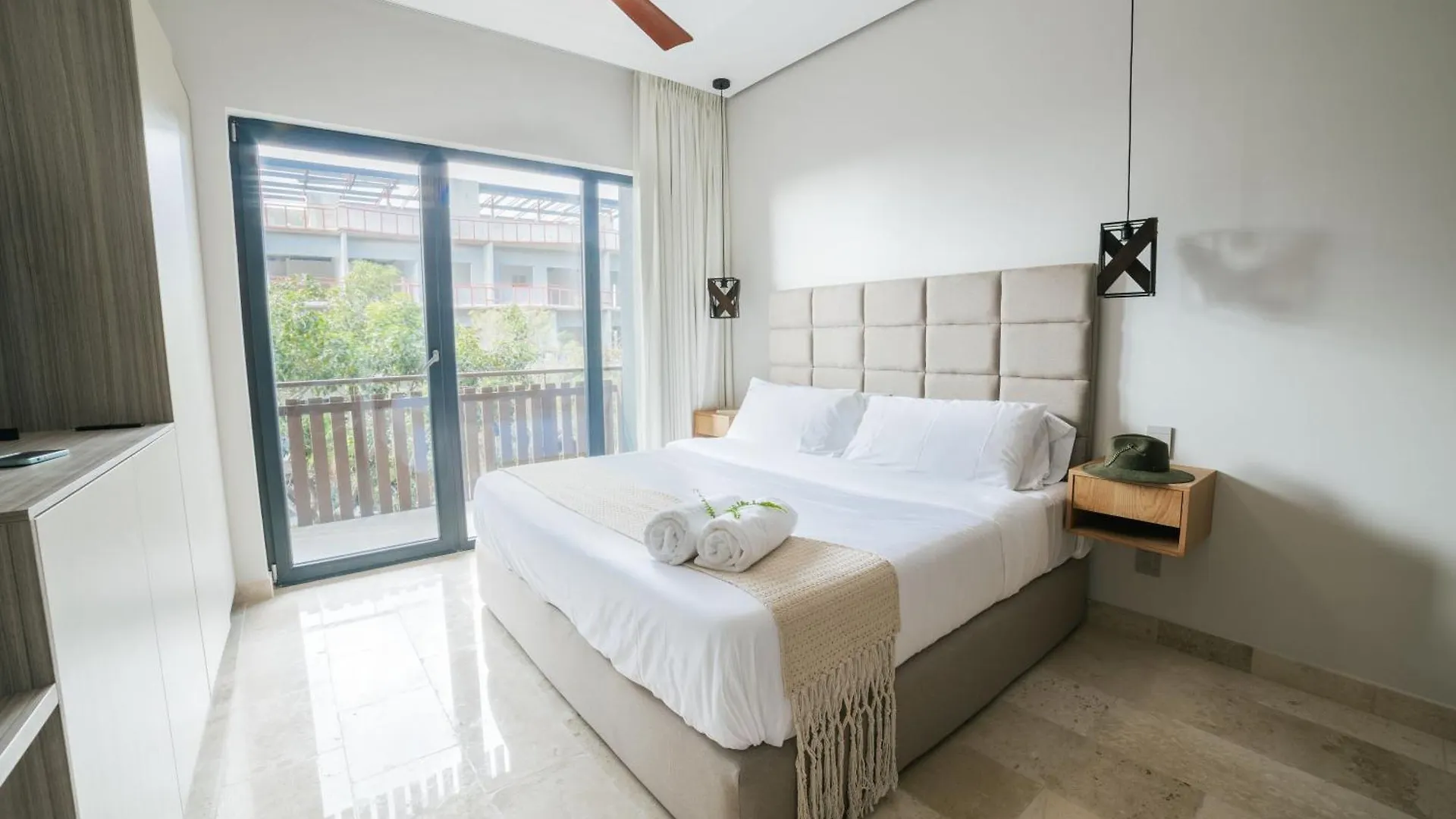 Apartamento Studio/Hotel Zone/Infinity Pool/Amira-203B By Sandy Powerpul Tulum México